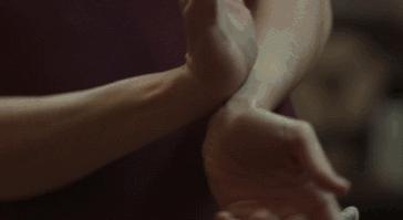 《五十度灰》女主新片，再次挑战大尺度