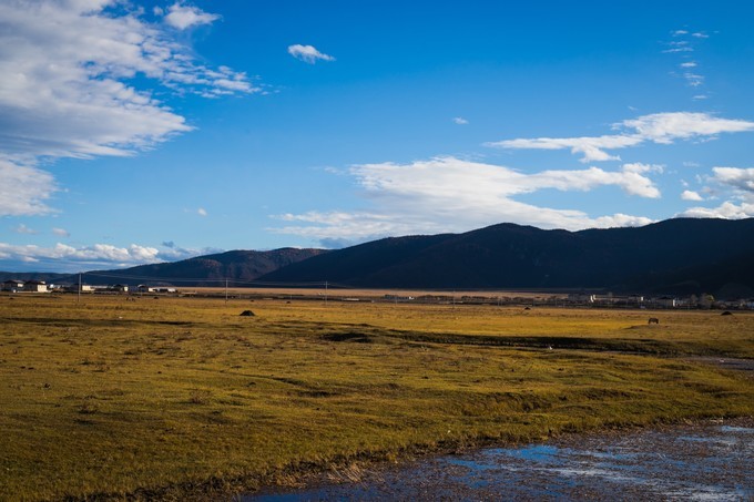消失的地平线上的“香巴拉”和“女儿国”（二）