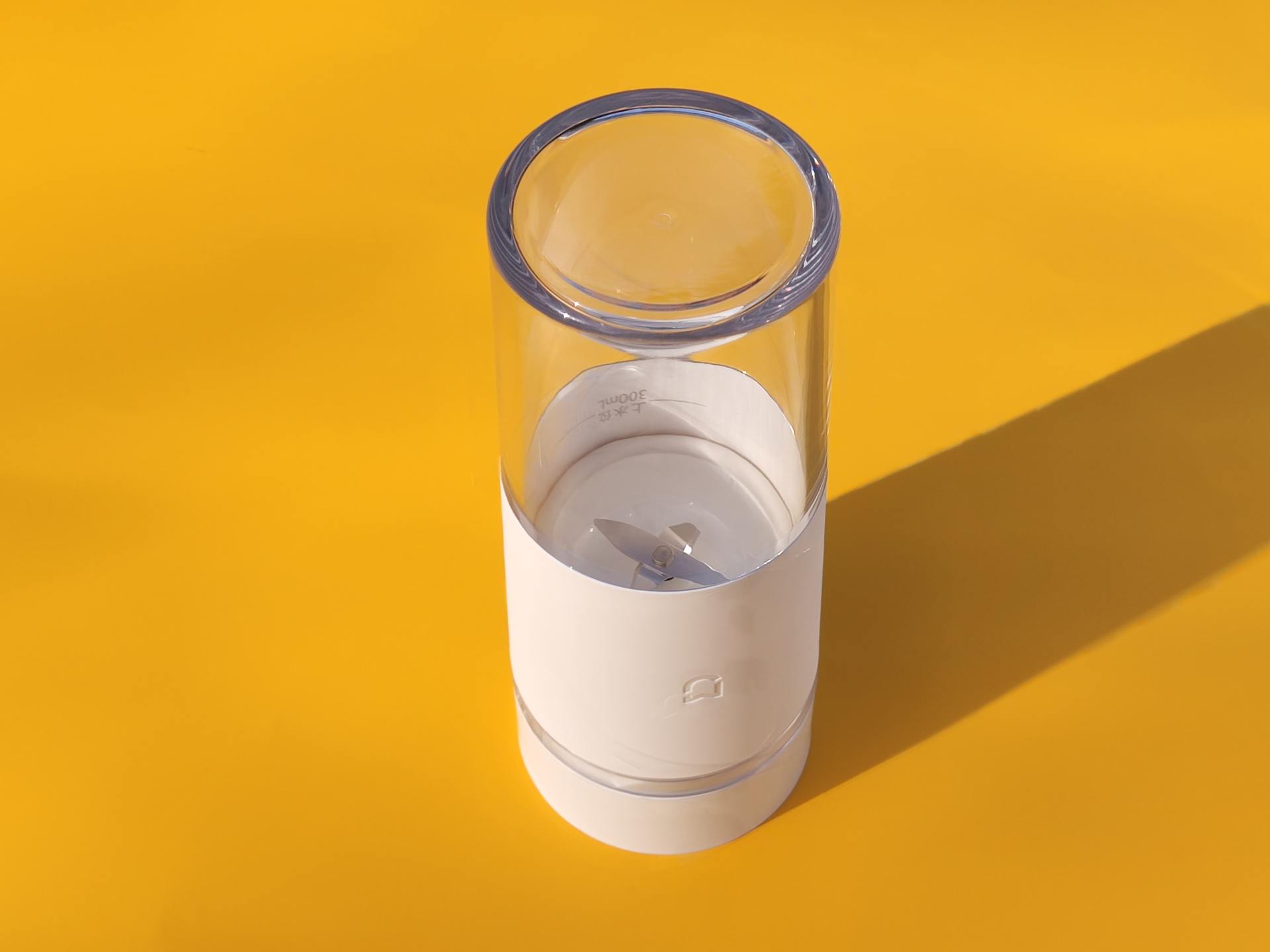 米家随行便携榨汁杯,米家榨汁杯测评