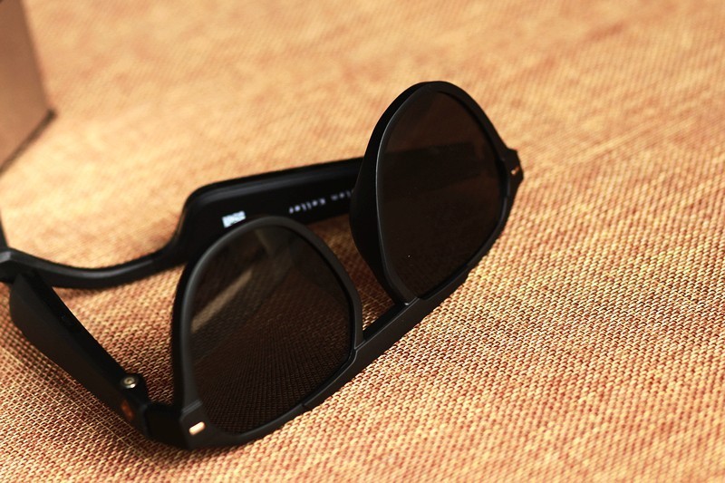 海伦凯勒日夜两用太阳眼镜,海伦凯勒蓝牙眼镜