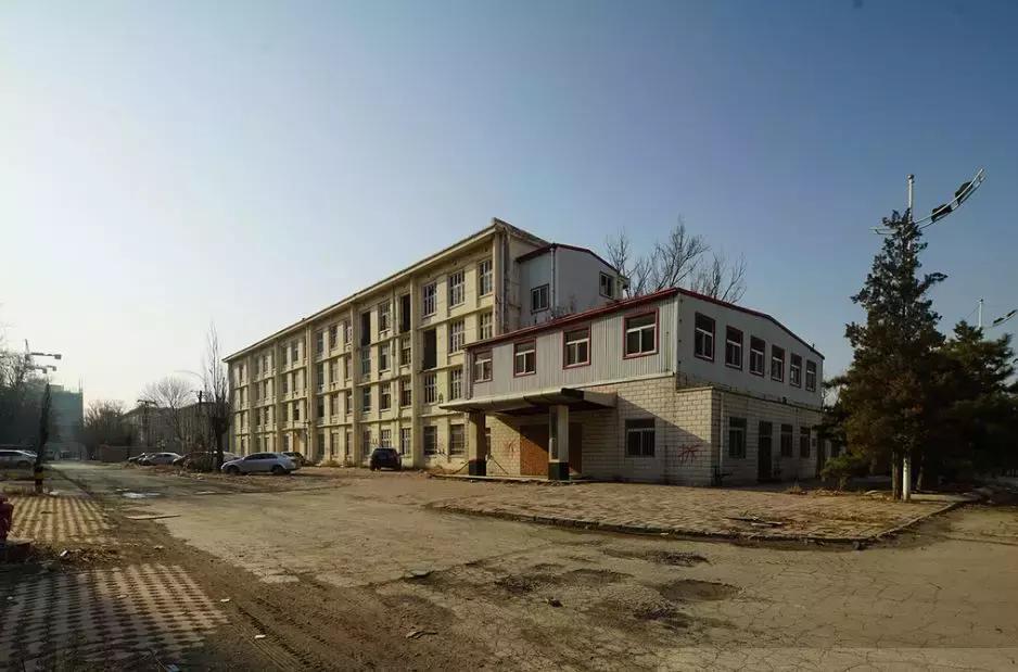 天津北辰区这个工厂，曾是天津第一大厂，比丁文元单位天拖还牛