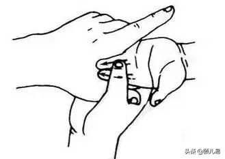 小孩咳嗽老不好怎么推拿,小儿咳嗽推拿手法快速有效教程