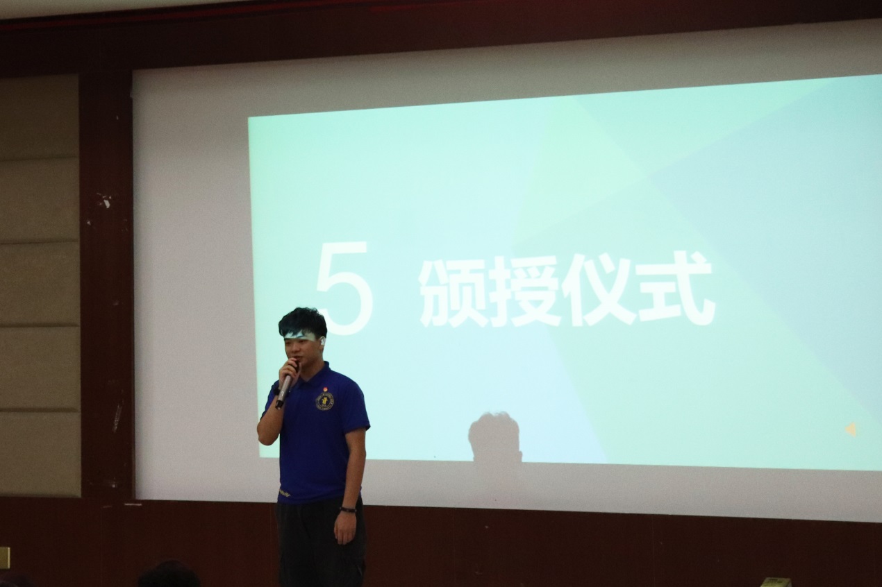 广海寸金学院计算机系2018-2019学年第二学期第二次团学例会
