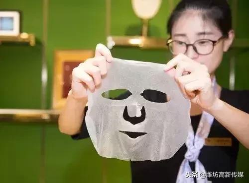 愤怒！一片三五元面膜贴医美标签售价15元！商家：太便宜了消费者不会信