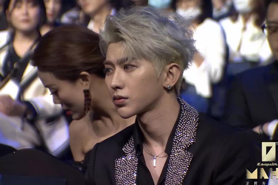 张雨绮装杨幂视频,张雨绮杨幂脸部高清特写