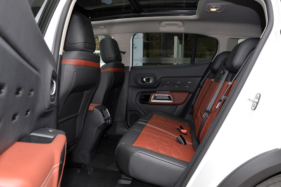 都说雪铁龙底盘好为什么销量差,雪铁龙天逸c5近期有什么优惠