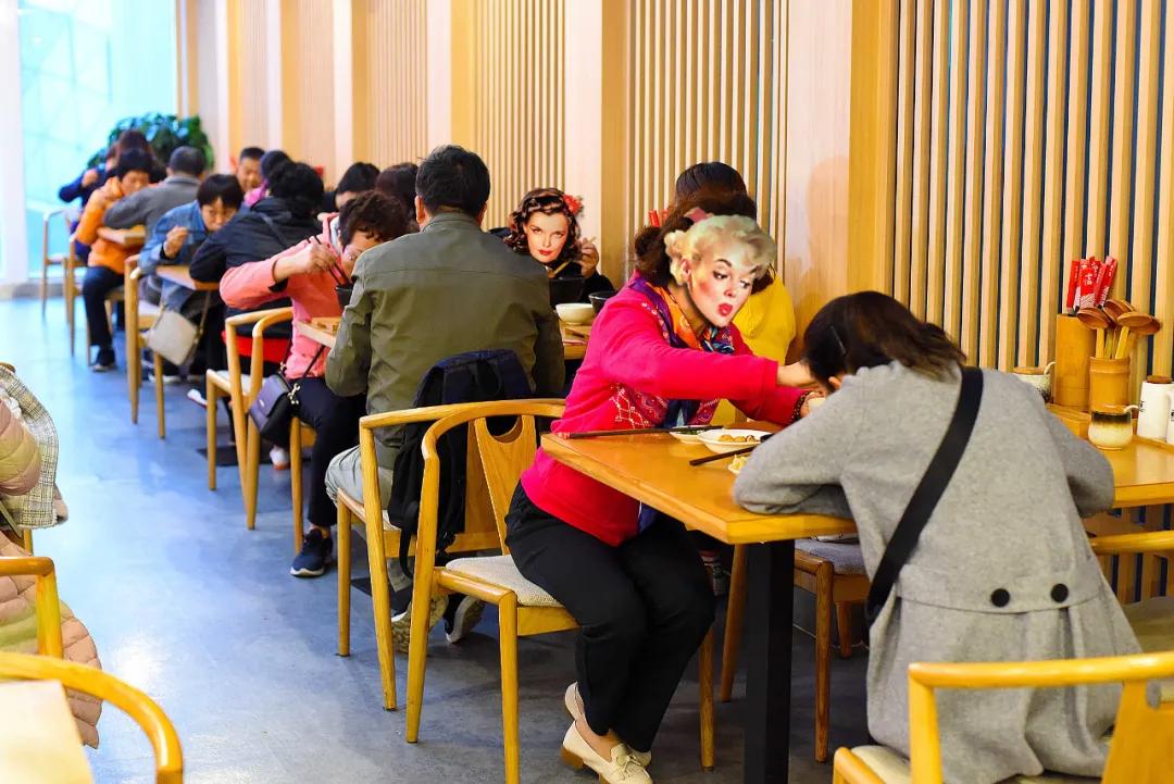 昆明老街附近哪家过桥米线好吃,昆明过桥米线百年老店哪家最正宗