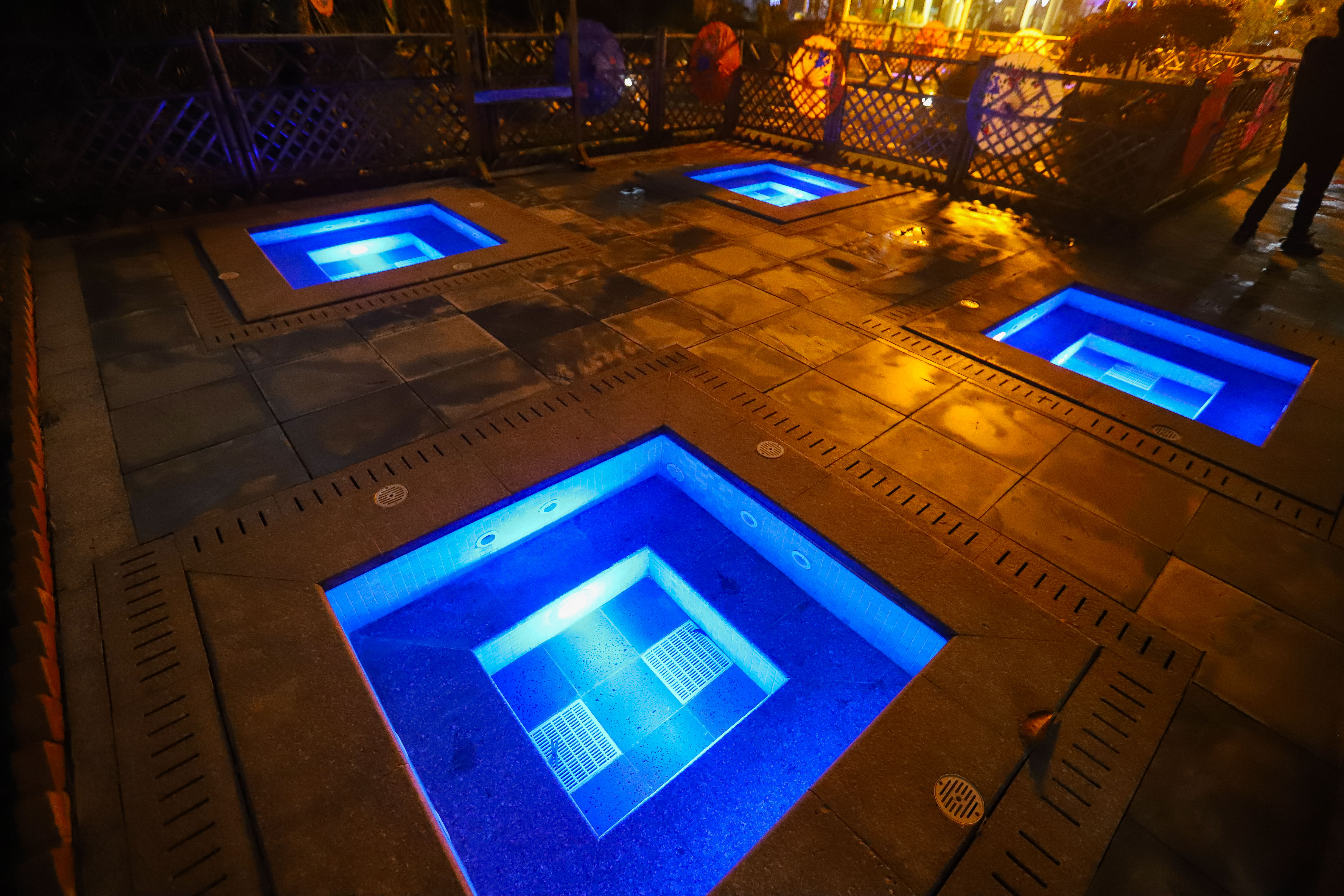 珠海海泉湾温泉公交车路线,珠海海泉湾和御温泉哪个好