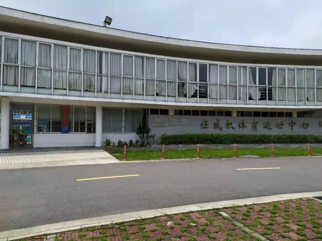 五邑大学校本部环境,五邑大学校园面积大吗