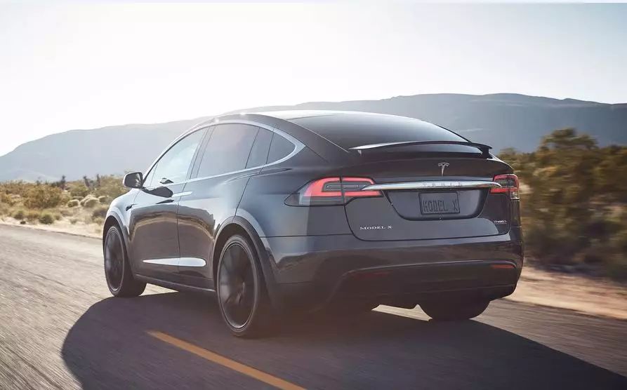 原厂搭载宝马v12的mpv,这款经典的运动mpv你还记得吗