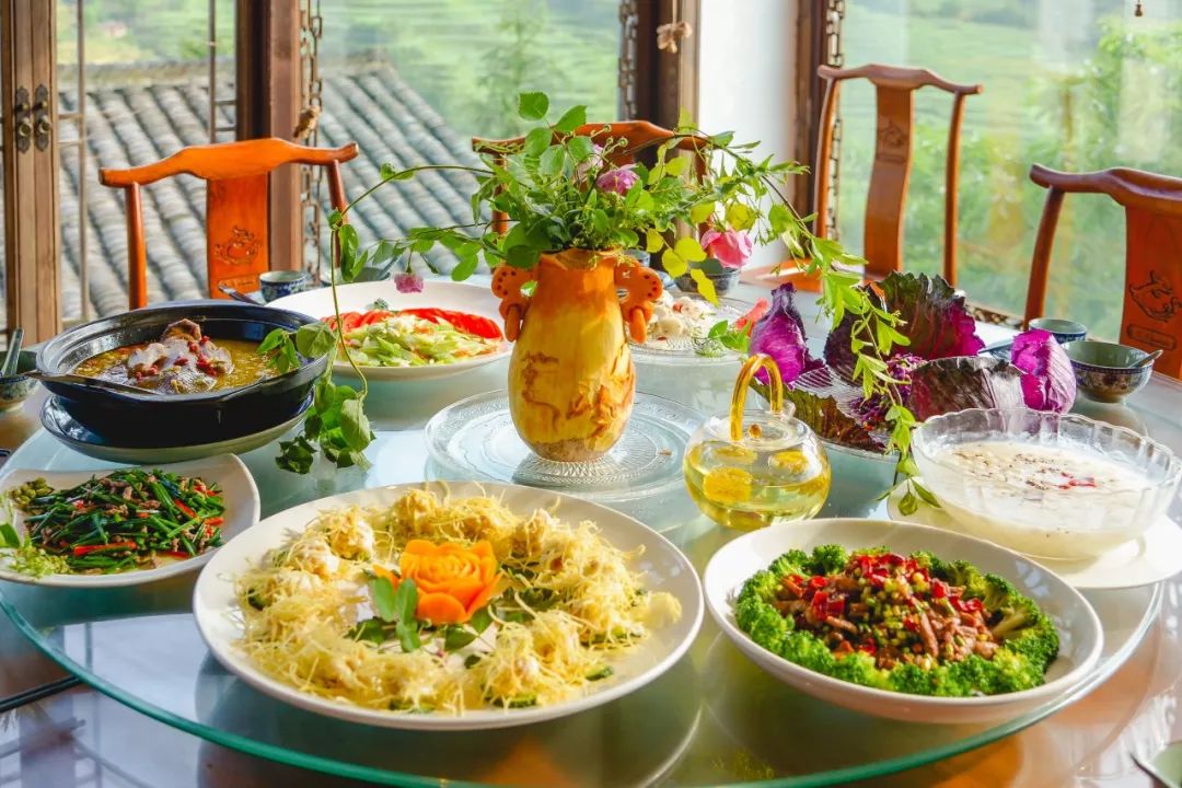 中国最美秋色篁岭晒秋,篁岭体验闻名遐迩的晒秋