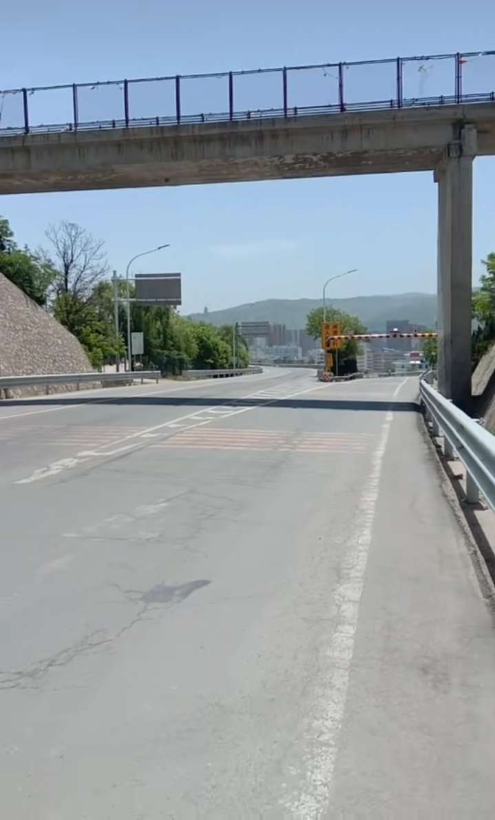 甘谷金山农民作家张志刚,甘谷徒步张志刚