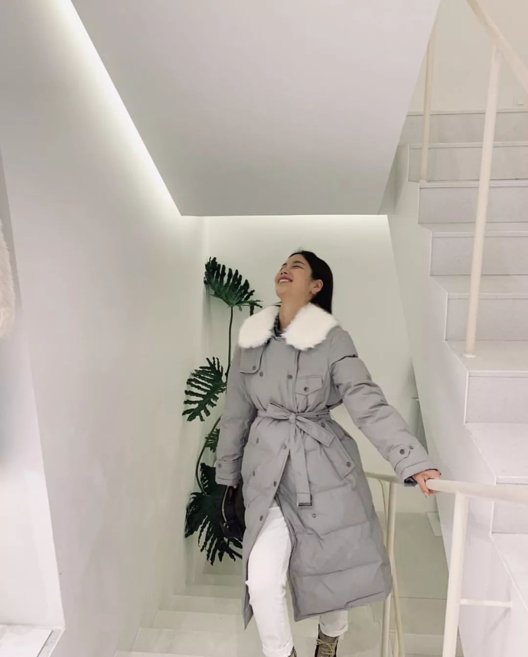 欧美时尚博主穿搭示范冬,韩系慵懒风冬季穿搭博主