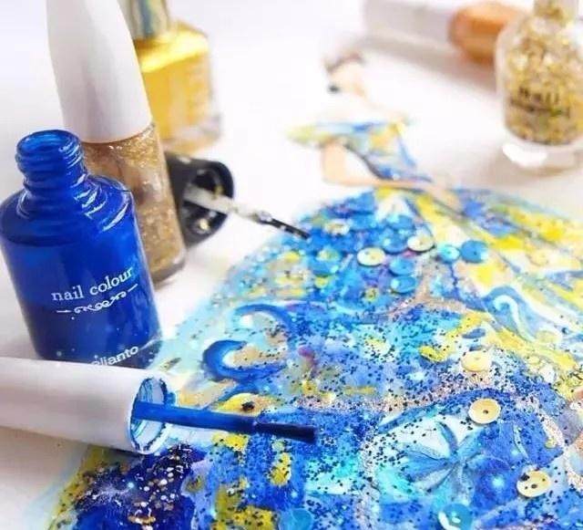 服装设计礼服素描手稿,著名设计师服装设计手稿