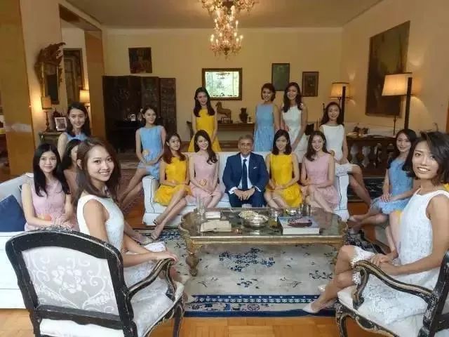 《人间尽兴清单》华姐的打开方式,你根本想不到