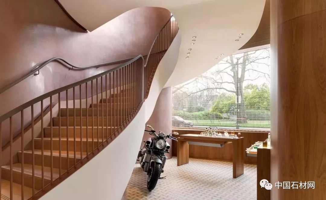 欣赏|全球奢侈品店最顶级大理石楼梯设计