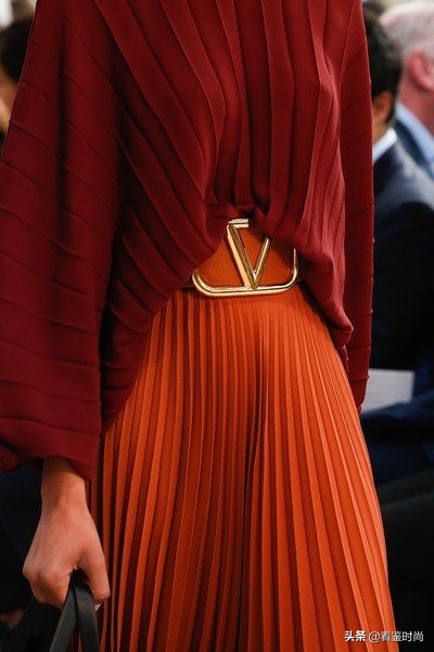 大牌面料使用聚酯纤维为何还很贵,为什么大牌都用聚酯纤维