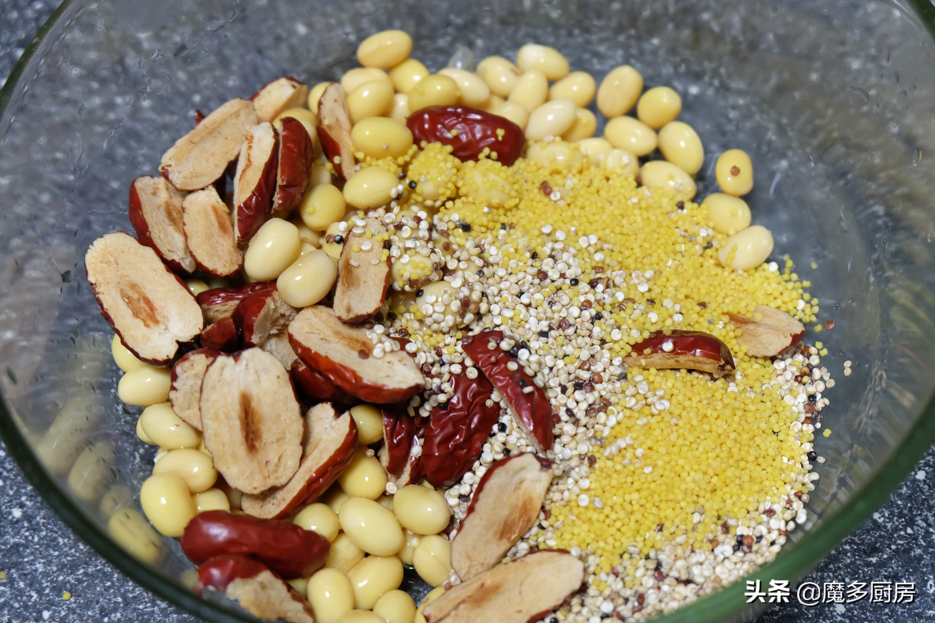 早餐豆浆除了油条还配啥,早餐豆浆不要什么主食