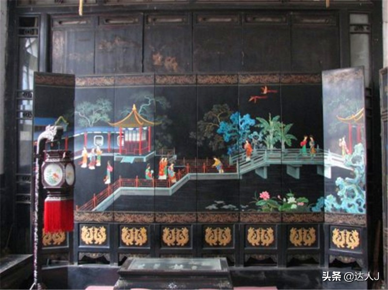 跟着小天才继续出门采购,跟着小天玩游戏