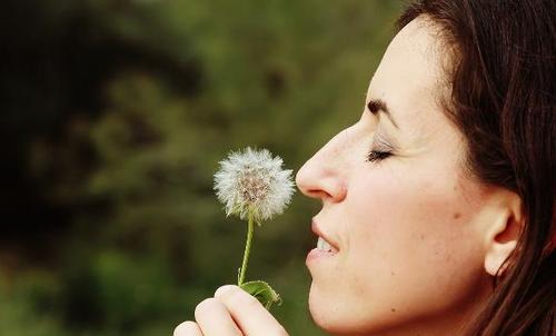 适合40-50岁女人的面霜国货,适合50岁的滋润型平价面霜