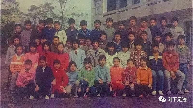 江西东方红小学,江西莲花小学