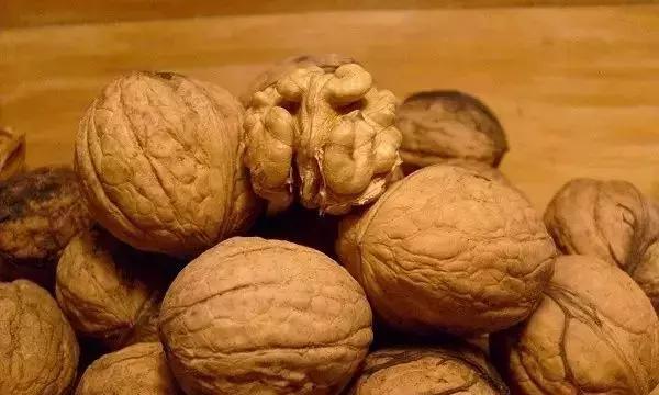 桐油跟水性油漆有什么区别,土漆和桐油的区别