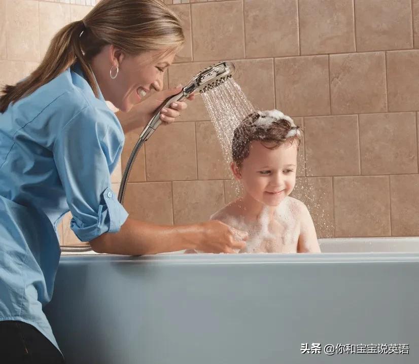 用英文教宝宝保护隐私部位,防范记住两个不,危险时刻三步走