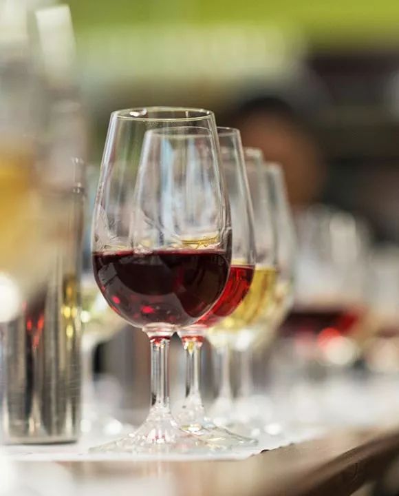 葡萄酒专卖店经营模式,葡萄酒经营模式