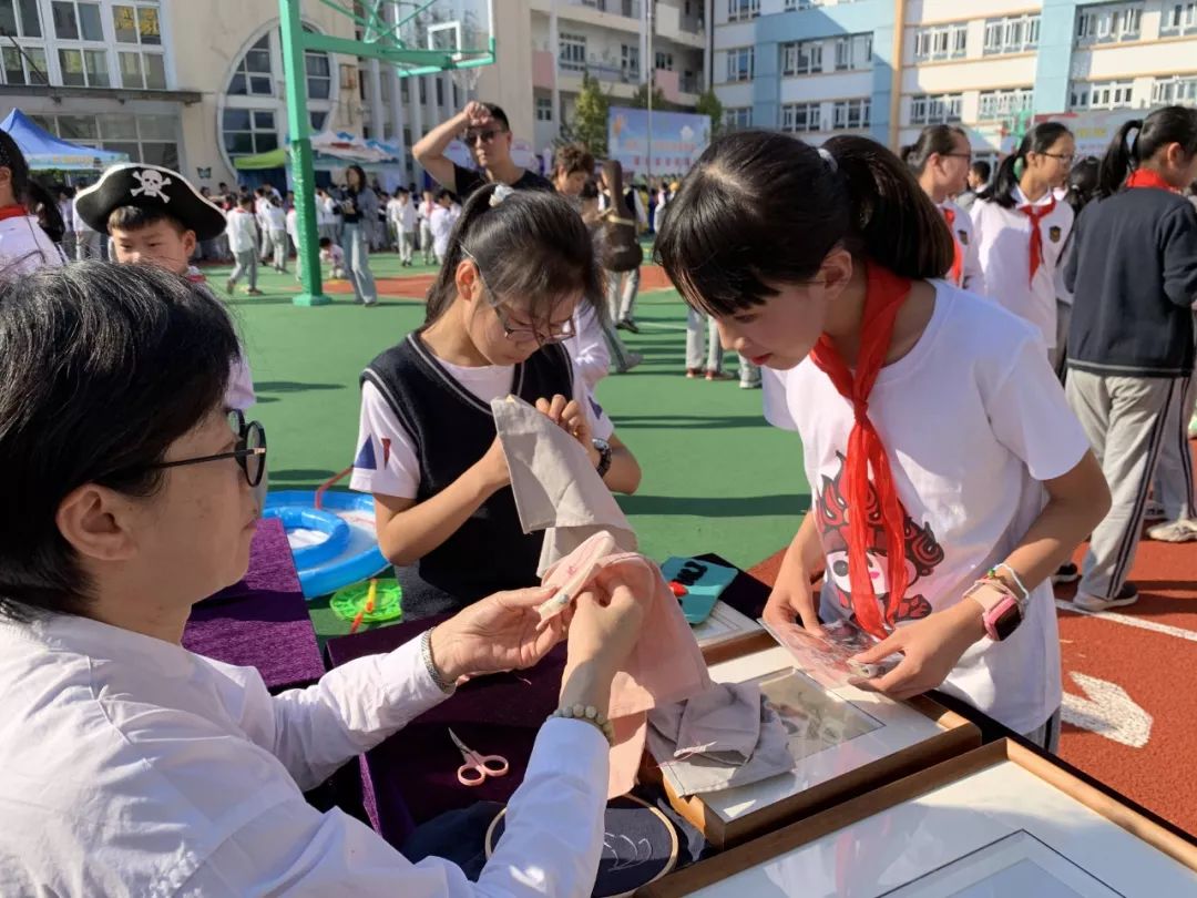 非遗进校园艺术润童心,非遗文化进校园课程案例