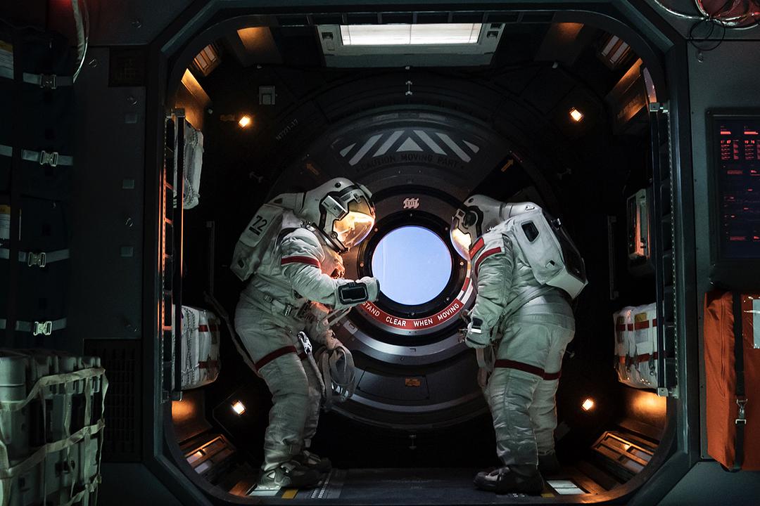 流浪地球在50亿年后真的会实现吗,流浪地球2票房破十亿