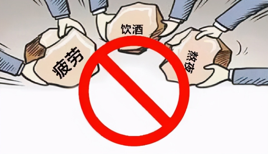 飞机打手机,飞机应该对着谁打