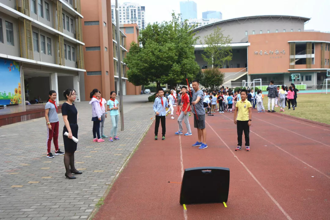 进学校进社区新时代文明实践活动,社区进校园活动