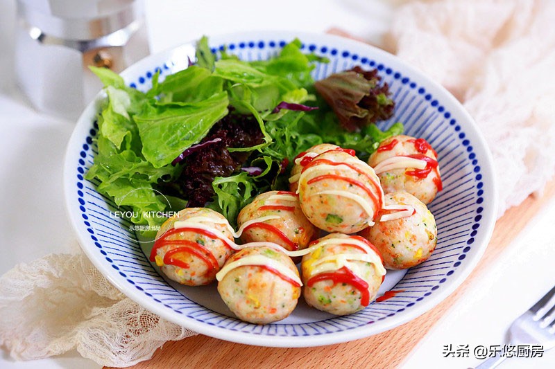 圆圆肉丸子的家常做法,肉丸子过年菜谱家常菜做法