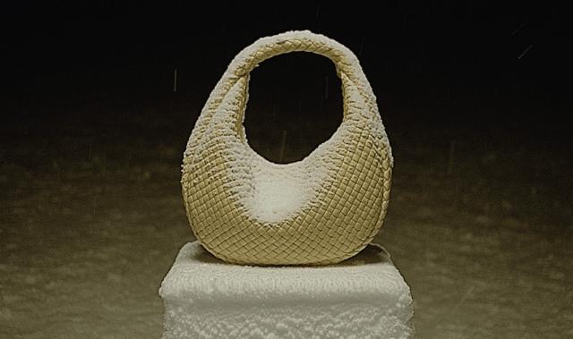 林允成,林允张新成初次相见