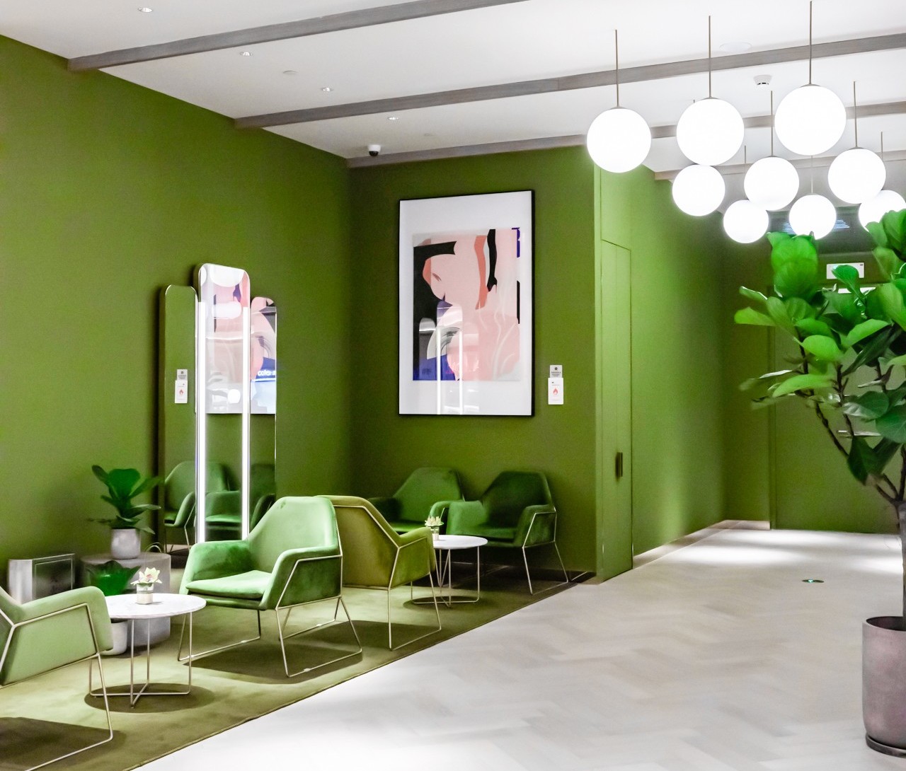 老佛爷百货中国第二店营业,走进上海老佛爷百货