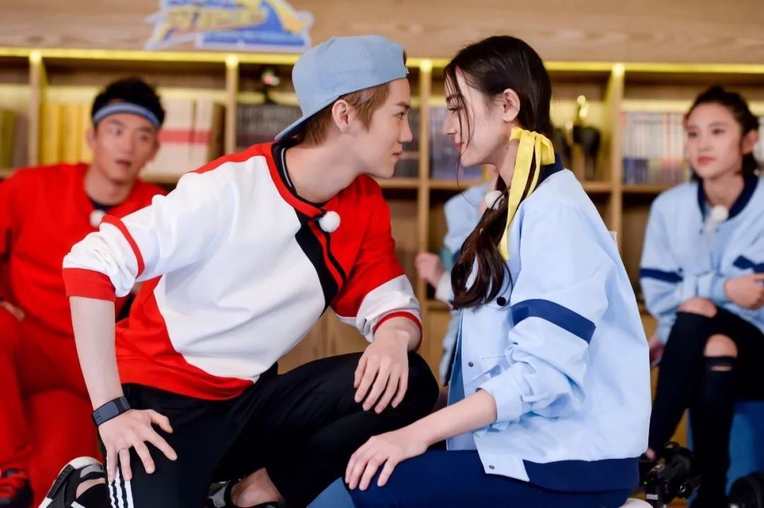 鹿晗是超一线明星还是一线明星,从一线当红到无戏可拍