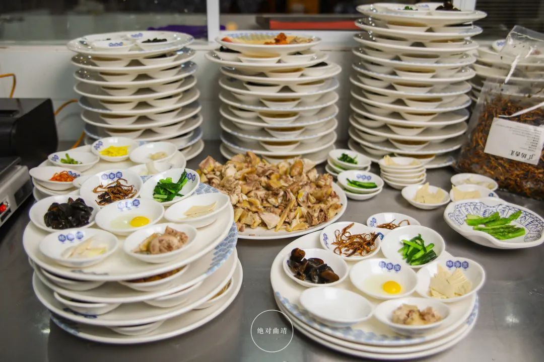 曲靖200一碗的过桥米线,曲靖高端过桥米线