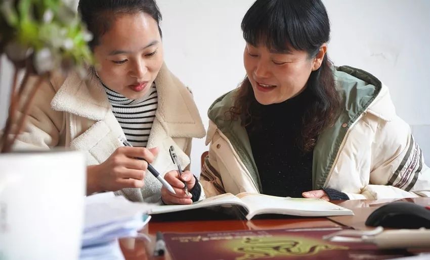 溧阳市人大代表卢琴：当好乡村教育的“代言人”