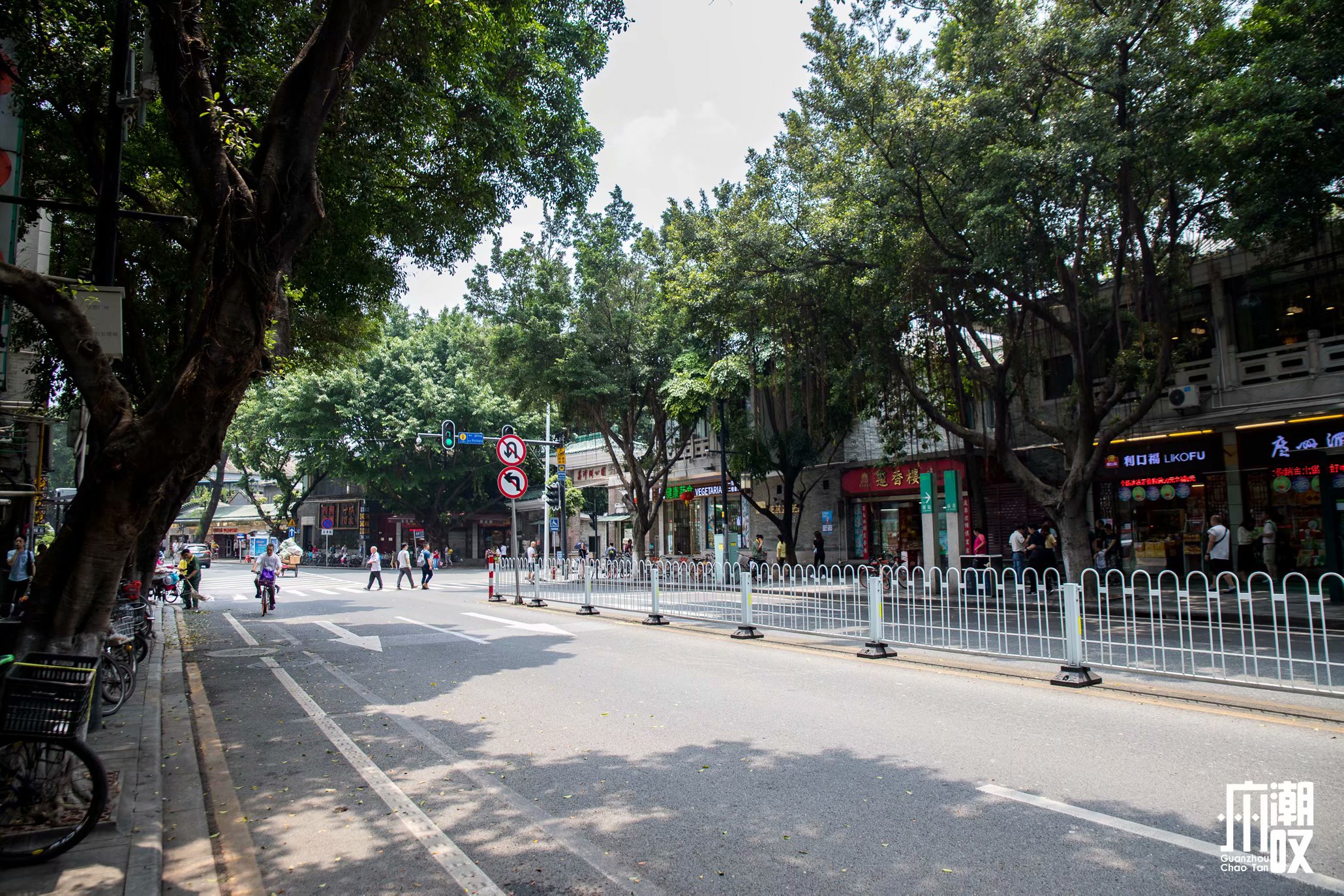 荔枝湾涌这条不足200米的街，50元吃遍西关地道美食！