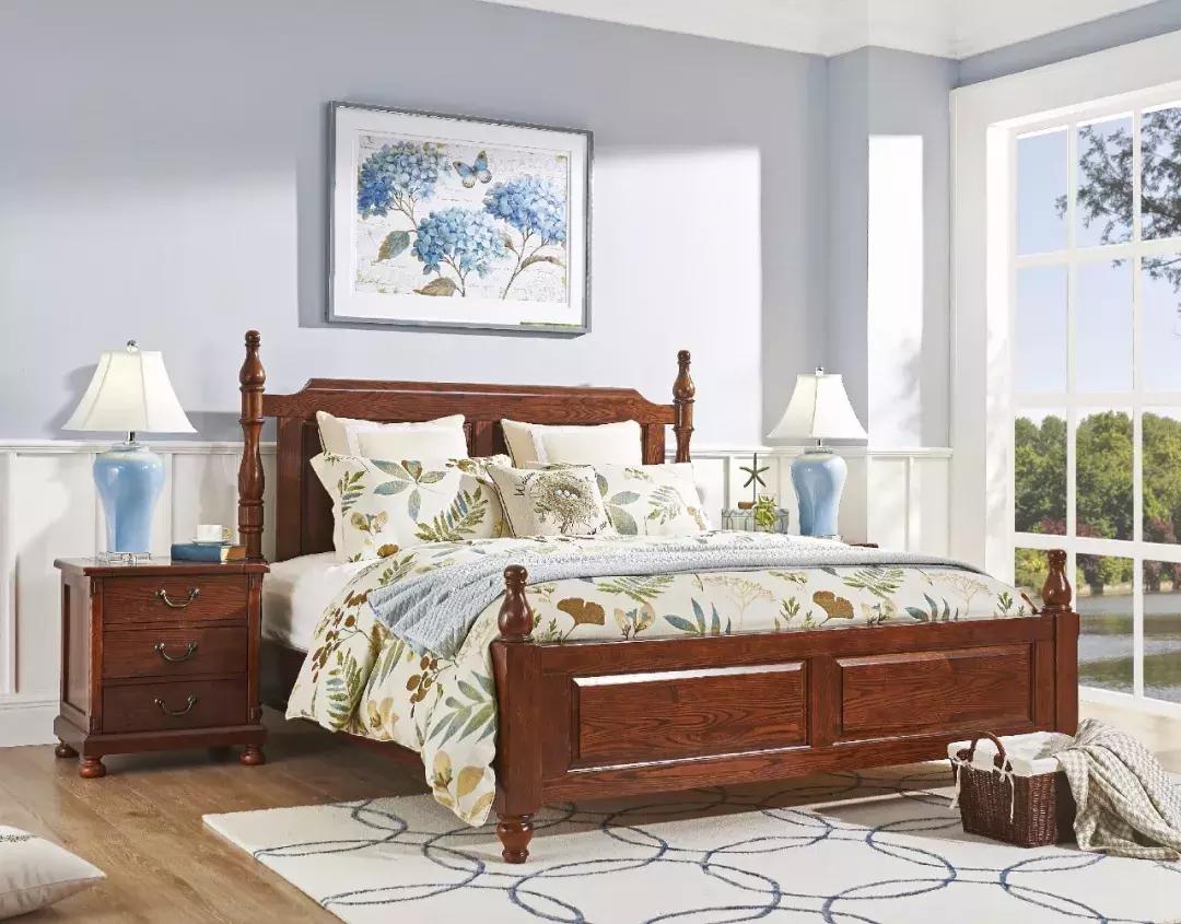 床头柜这样搭配卧室真的好美 (美洛铂格床头柜)