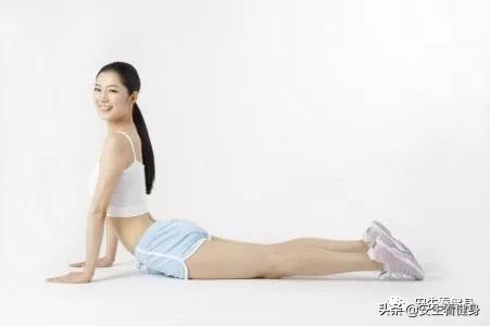 肩膀背厚胳膊粗怎么锻炼能减肥,胳膊又粗又壮怎么减