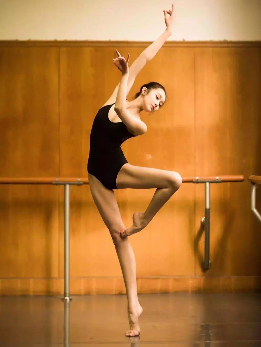 儿童舞蹈基本功训练在家练习6岁,舞蹈的基本功到底是什么