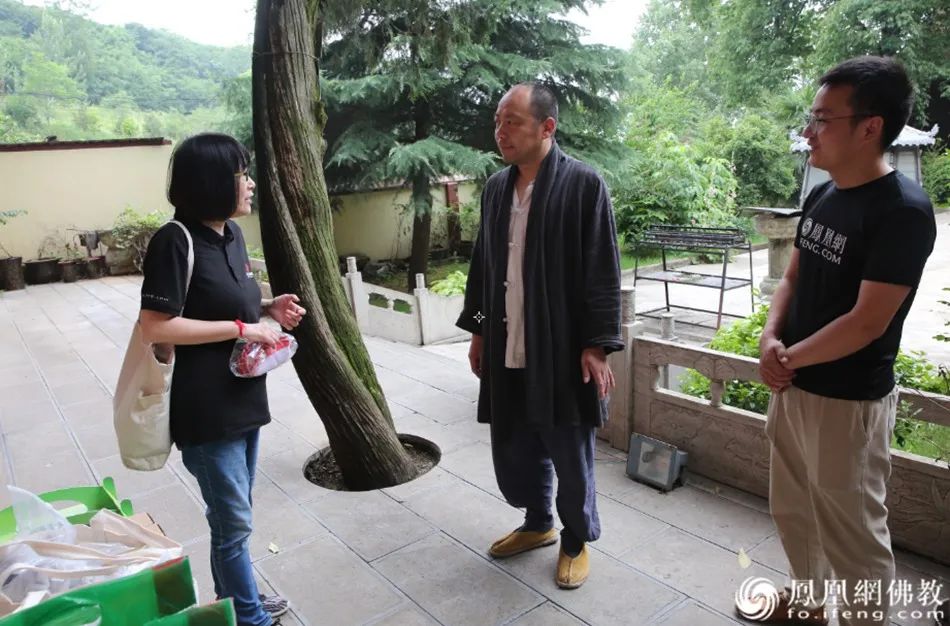 终南山端午供僧纪行:慧海公益带您走进神圣修行地