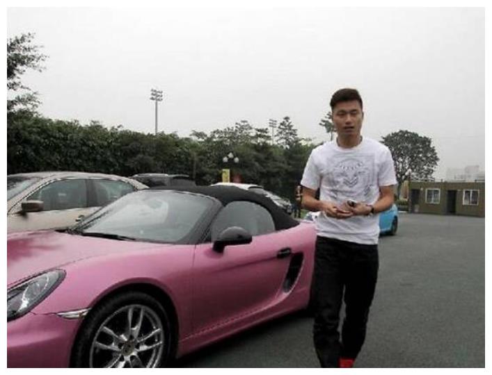 盘点中超球员太太团,中超十大娇妻