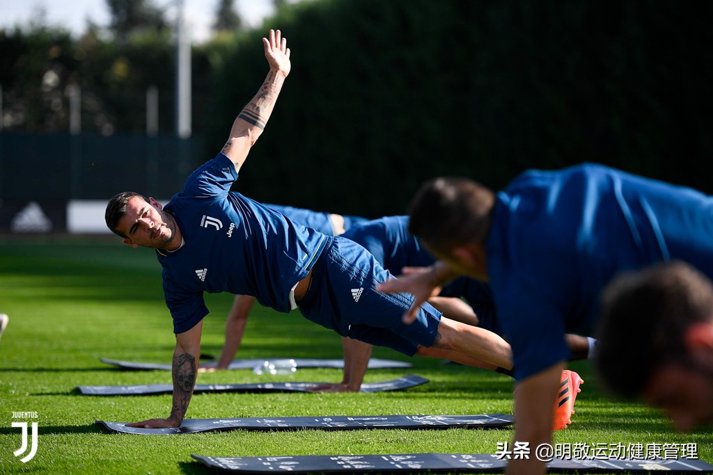 足球协调性训练完整教案,儿童足球协调性训练100个