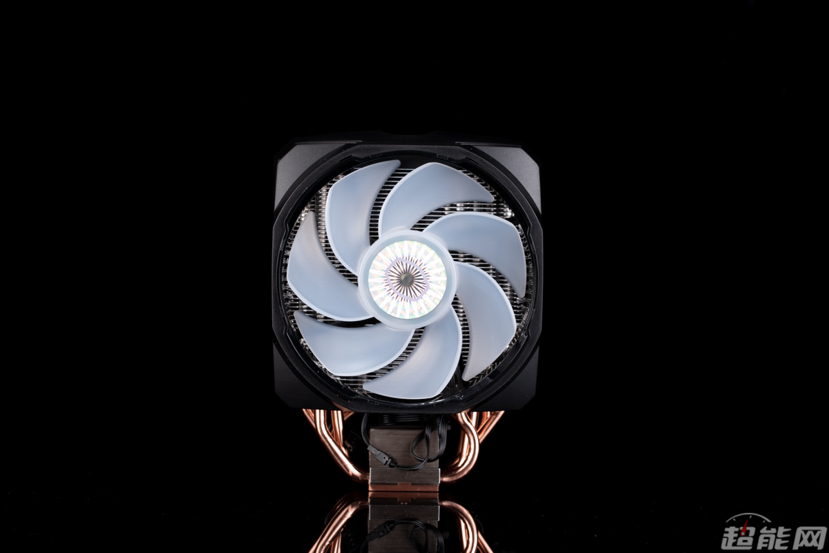 酷冷至尊T610PARGB风冷散热器评测：炫光潮流的拥护者