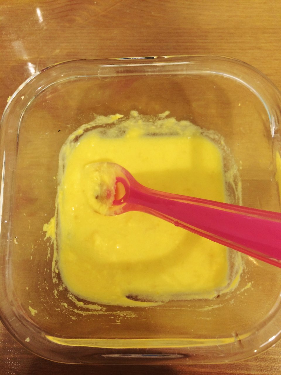 7月宝宝吃什么？试试蛋黄菠菜米粉