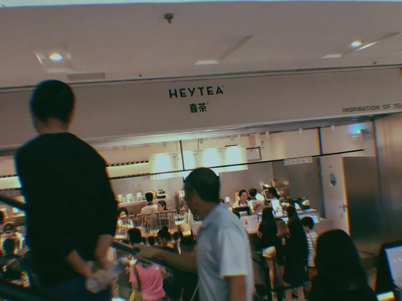 工作日下午三点,大悦城工作日