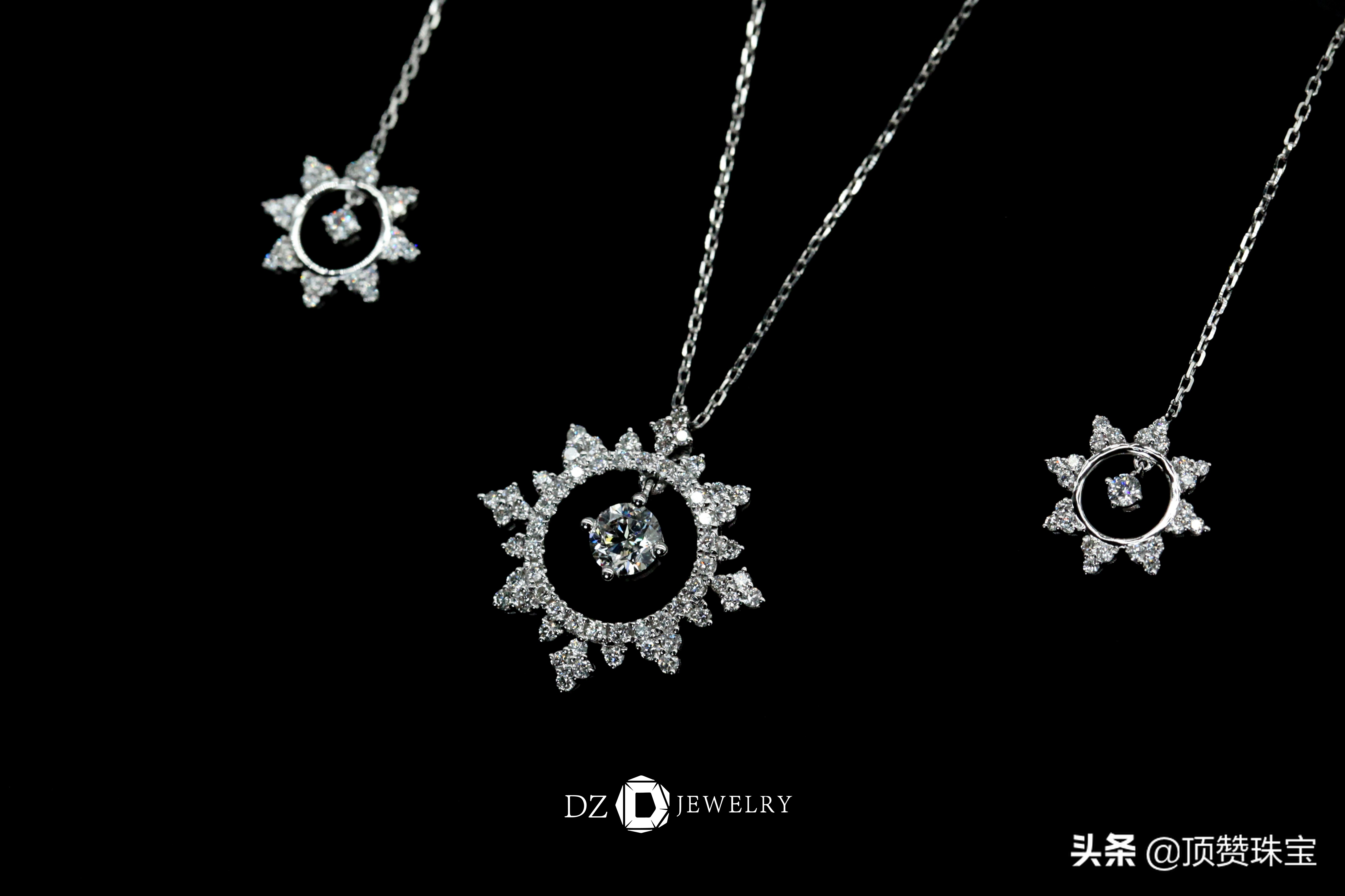 冰雪世界流光溢彩,冰雪世界雪花飞舞