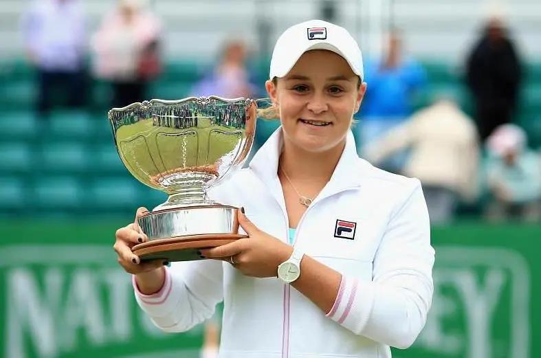 冻结网球排名的背后